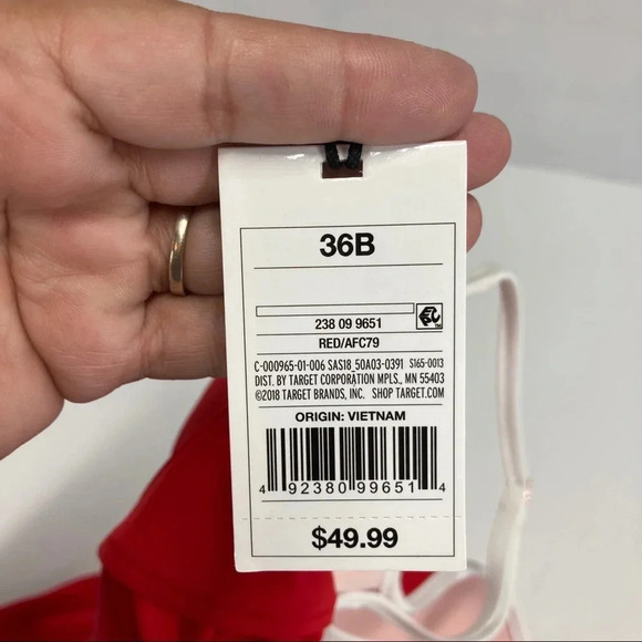 Shade & Shore 36B Underwire Swim Suit Red One Piece Adjustable Straps NWT - Picture 3 of 6